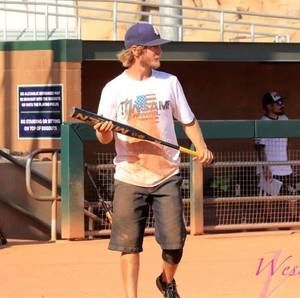 Meet your Posher, Justin